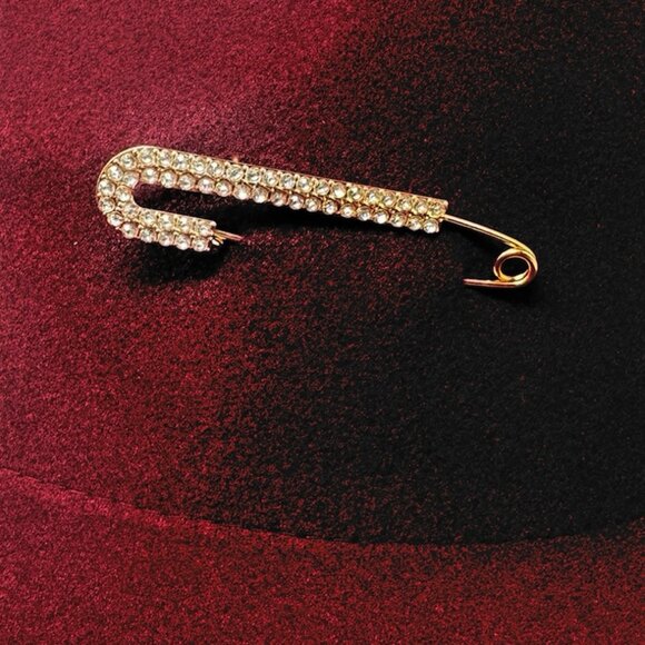 Free People Felt Hat in Merlot with Gold Tone Bling Pin Detail OS NWT - Picture 9 of 15